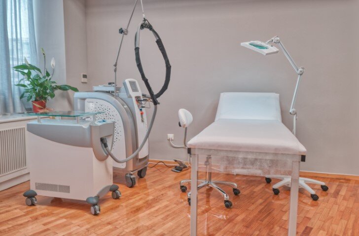 laser θεσσαλονικη